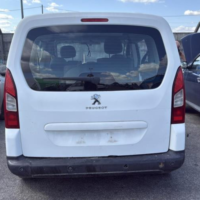 Alternateur PEUGEOT PARTNER 2 Photo n°14