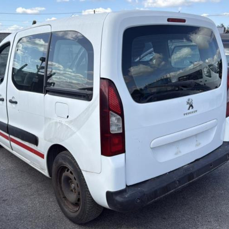 Alternateur PEUGEOT PARTNER 2 Photo n°16