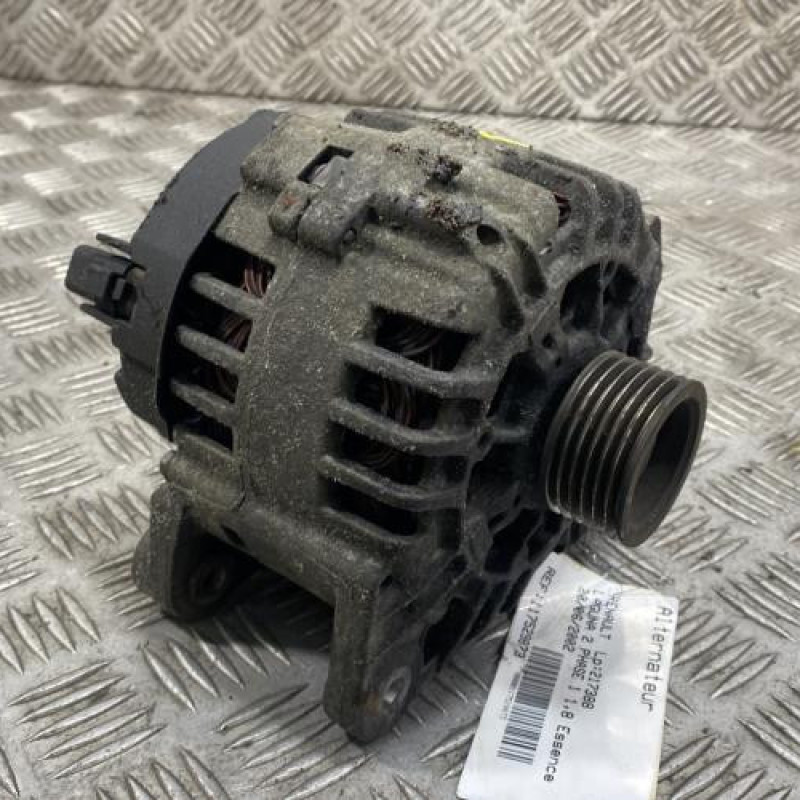 Alternateur RENAULT LAGUNA 2 Photo n°1