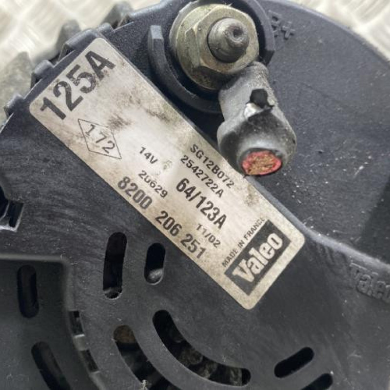 Alternateur RENAULT LAGUNA 2 Photo n°5