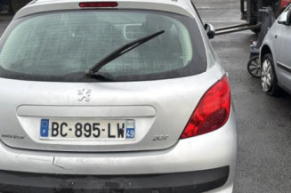 Pretensionneur de ceinture avant gauche PEUGEOT 207