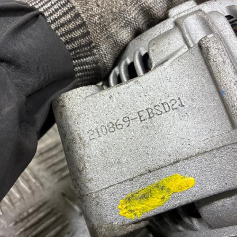 Alternateur SUZUKI LIANA Photo n°6