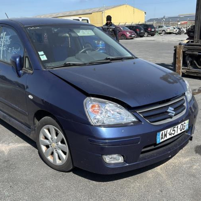 Alternateur SUZUKI LIANA Photo n°8