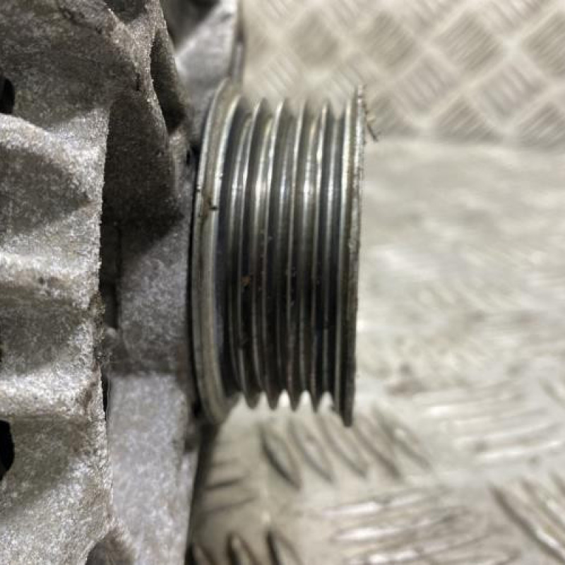 Alternateur FIAT 500 2 Photo n°2