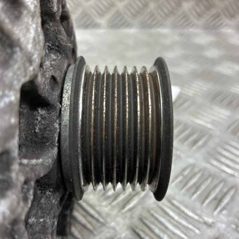 Alternateur RENAULT SCENIC 2 Photo n°3