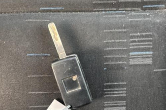 Pretensionneur de ceinture avant droit CITROEN BERLINGO 2