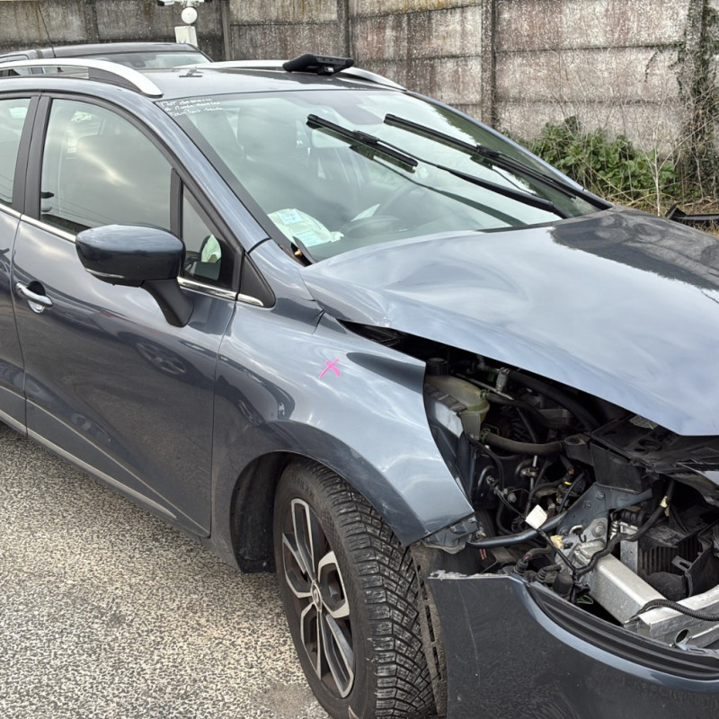 RENAULT CLIO 4 PHASE 2 BREAK 0.9i - 12V TURBO TCE 90 Photo n°3