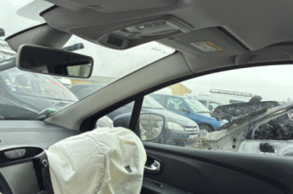 RENAULT CLIO 4 PHASE 2 BREAK 0.9i - 12V TURBO TCE 90