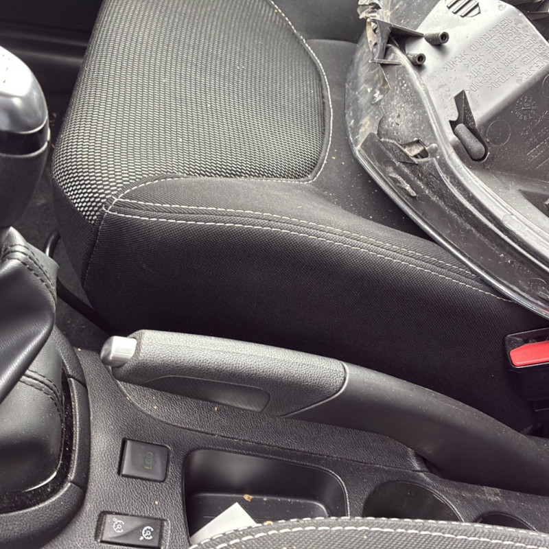 RENAULT CLIO 4 PHASE 2 BREAK 0.9i - 12V TURBO TCE 90 Photo n°20