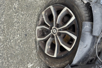 RENAULT CLIO 4 PHASE 2 BREAK 0.9i - 12V TURBO TCE 90