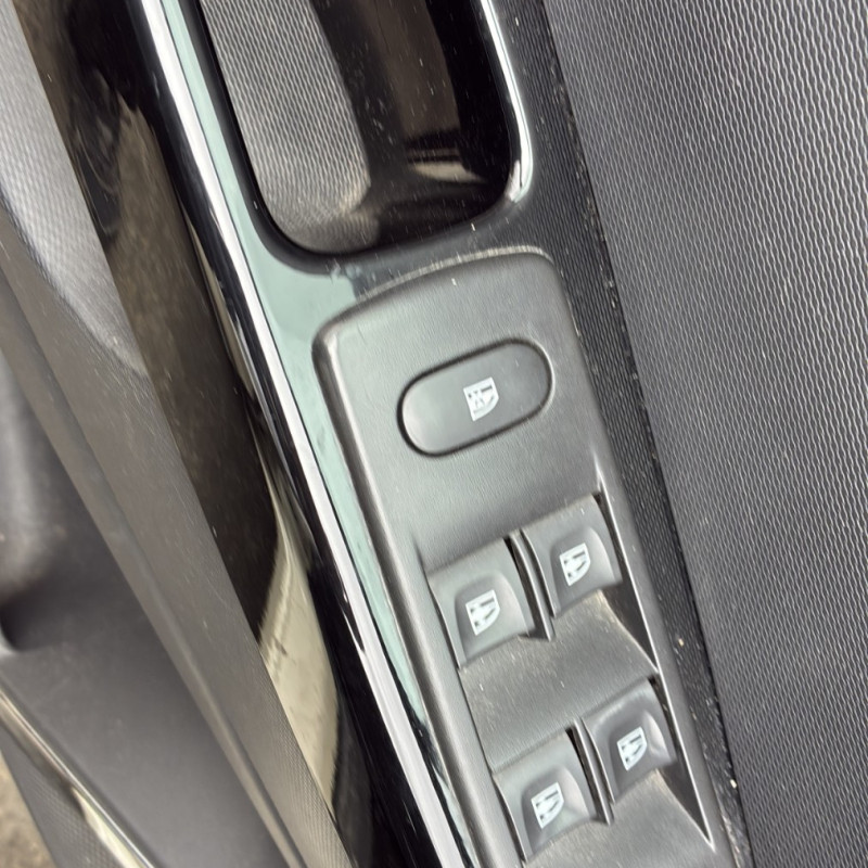 RENAULT CAPTUR 1 PHASE 1 1.5 DCI - 8V TURBO Photo n°21