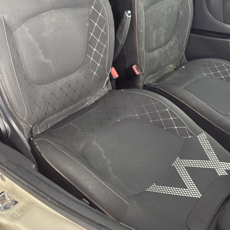 RENAULT CAPTUR 1 PHASE 1 1.5 DCI - 8V TURBO Photo n°22