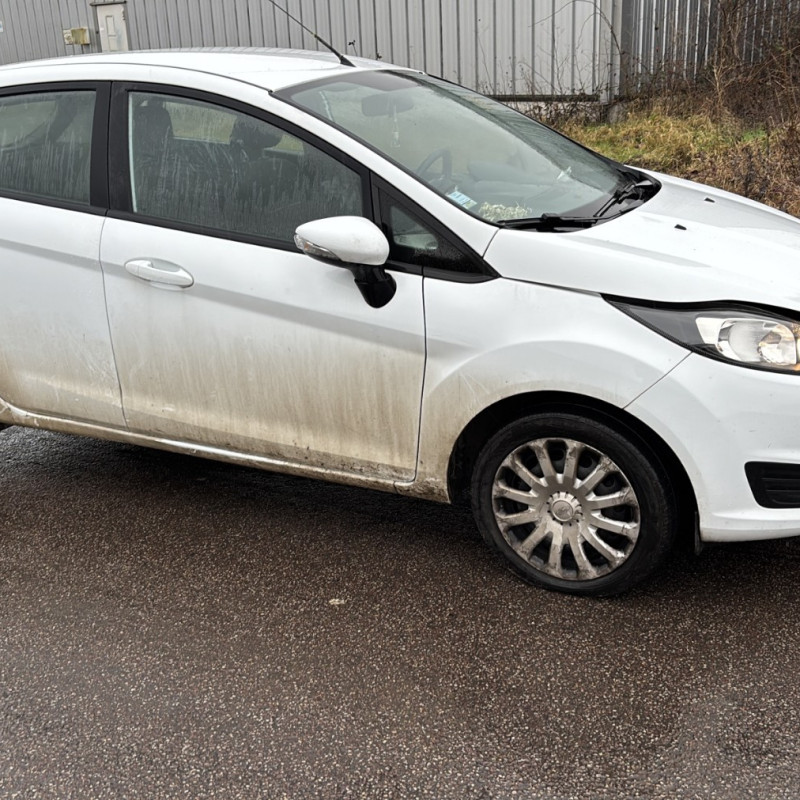 FORD FIESTA 6 PHASE 2 1.5 TDCI - 8V TURBO Photo n°2