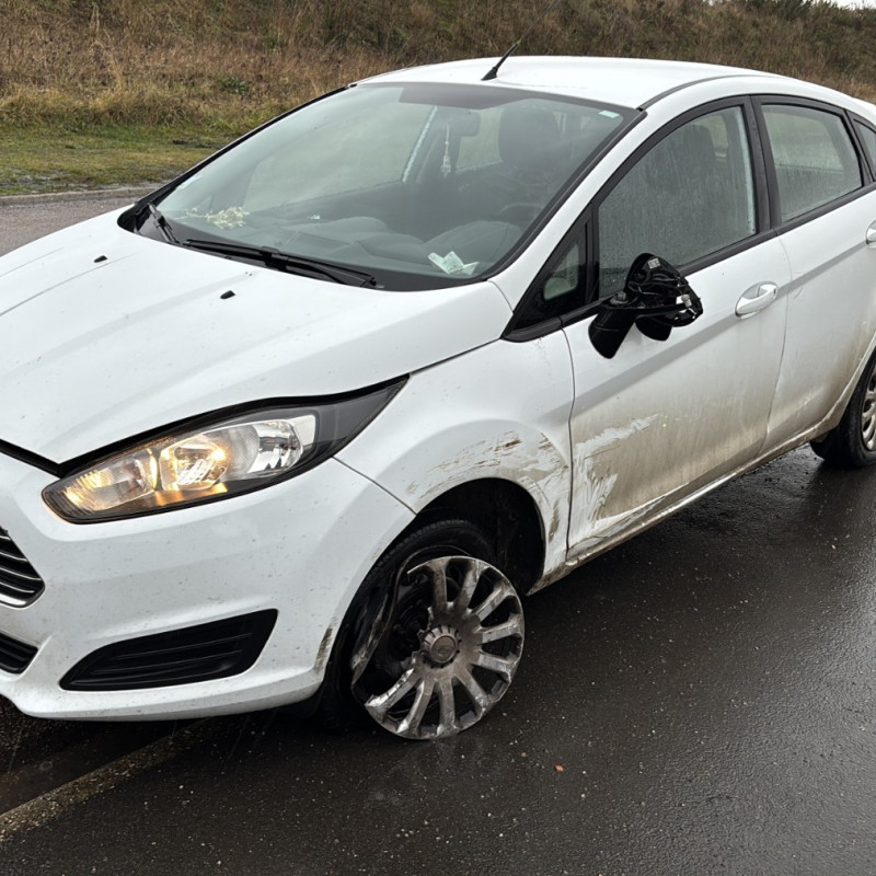 FORD FIESTA 6 PHASE 2 1.5 TDCI - 8V TURBO Photo n°3