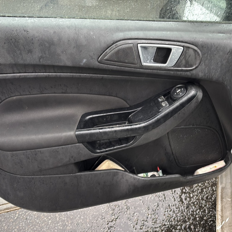 FORD FIESTA 6 PHASE 2 1.5 TDCI - 8V TURBO Photo n°17