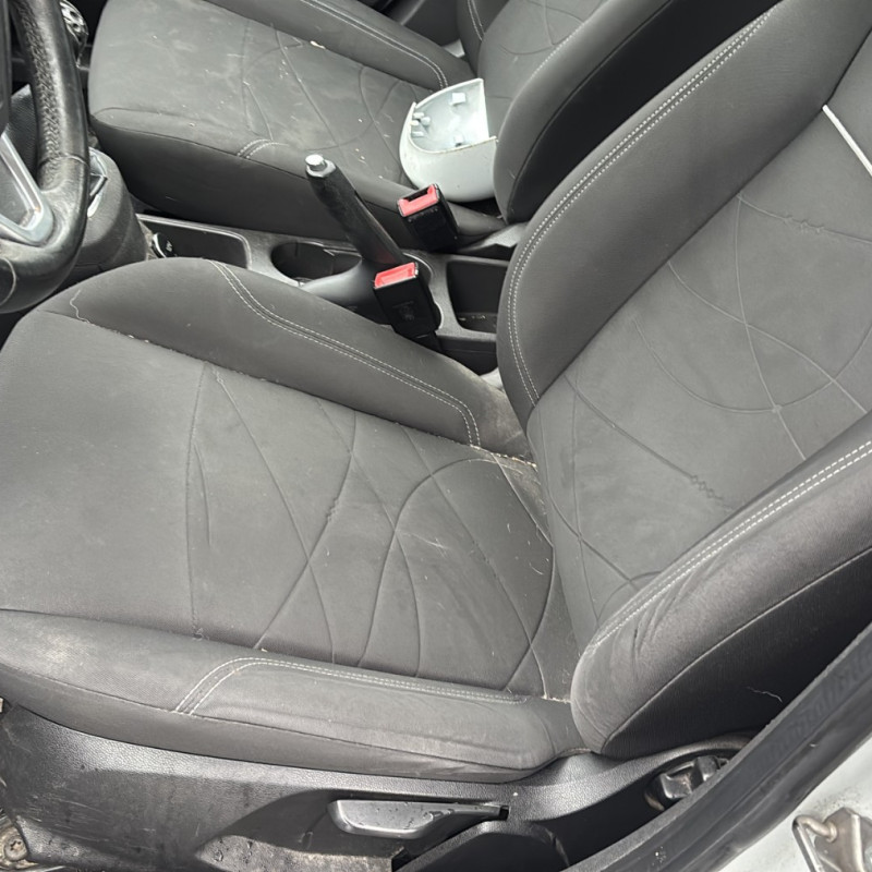 FORD FIESTA 6 PHASE 2 1.5 TDCI - 8V TURBO Photo n°19