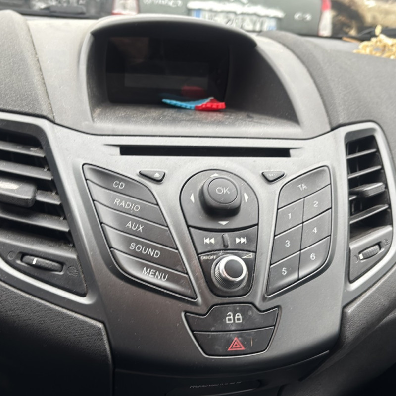 FORD FIESTA 6 PHASE 2 1.5 TDCI - 8V TURBO Photo n°23