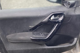 Alternateur PEUGEOT 208 1