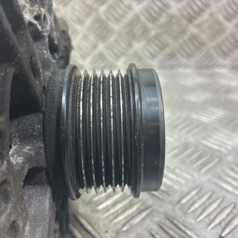 Alternateur PEUGEOT 208 1 Photo n°3