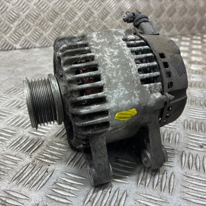 Alternateur PEUGEOT 208 1 Photo n°4