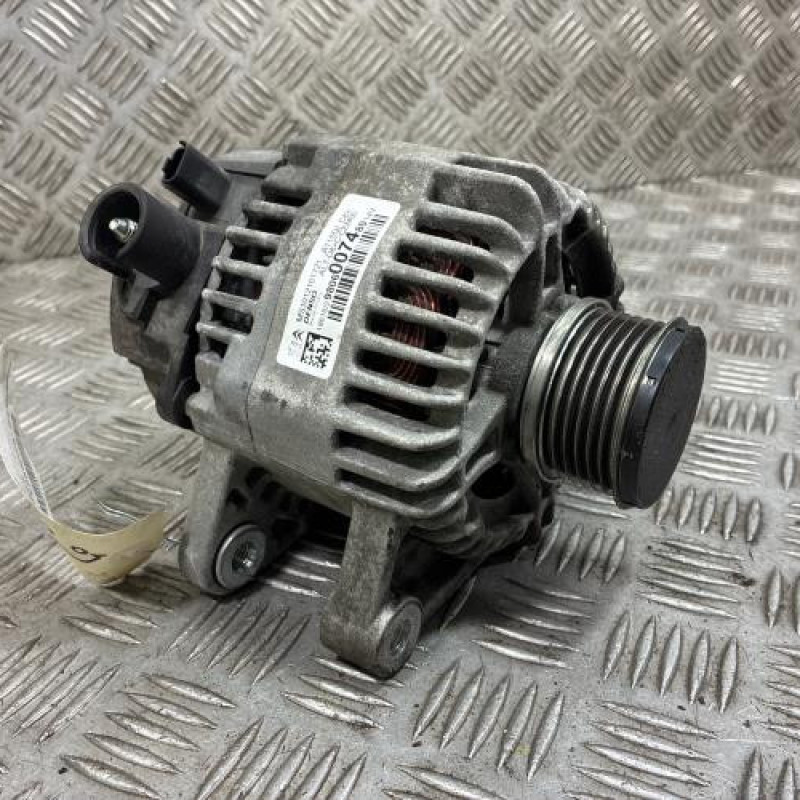 Alternateur PEUGEOT 208 1 Photo n°1