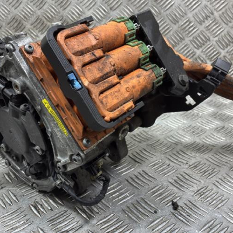 Alterno-demarreur PEUGEOT 3008 1 Photo n°4