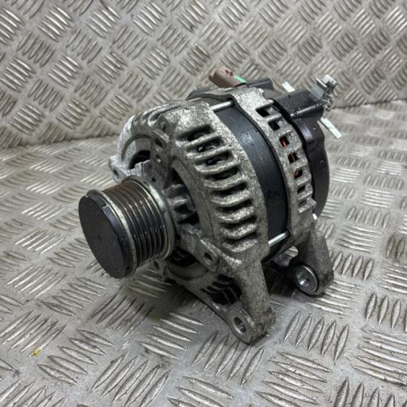 Alternateur PEUGEOT 208 2 Photo n°1