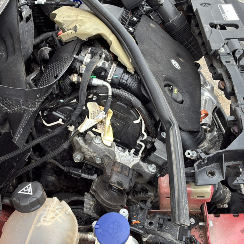 PEUGEOT 208 2 PHASE 1 1.5 BLUE HDI - 16V TURBO Photo n°26