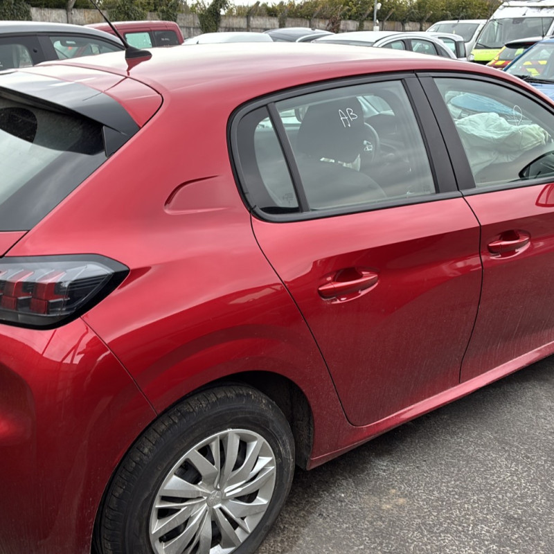 PEUGEOT 208 2 PHASE 1 1.5 BLUE HDI - 16V TURBO Photo n°30