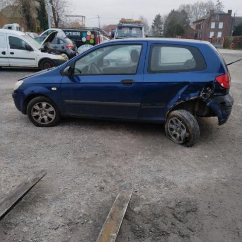 Capot HYUNDAI GETZ Photo n°8