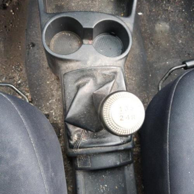 Capot HYUNDAI GETZ Photo n°11