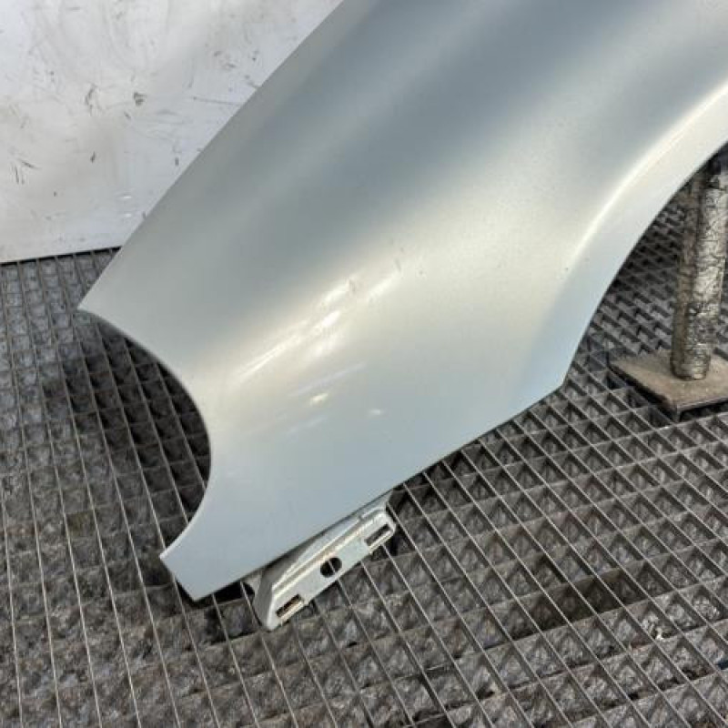 Aile avant gauche RENAULT CLIO 2 Photo n°2