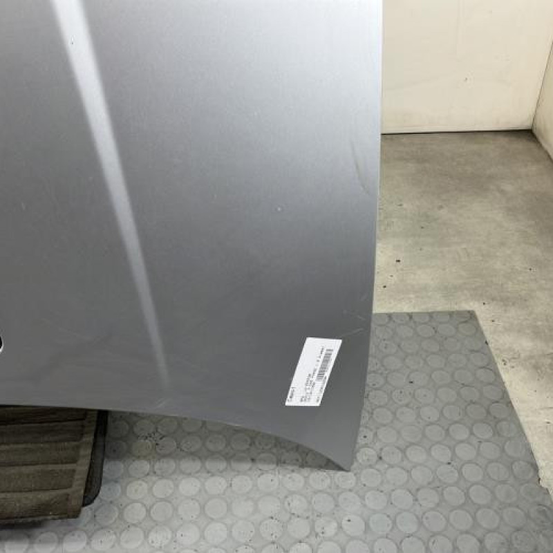 Capot BMW SERIE 3 E46 Photo n°4