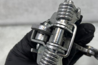 Arret de porte avant gauche PEUGEOT 206+