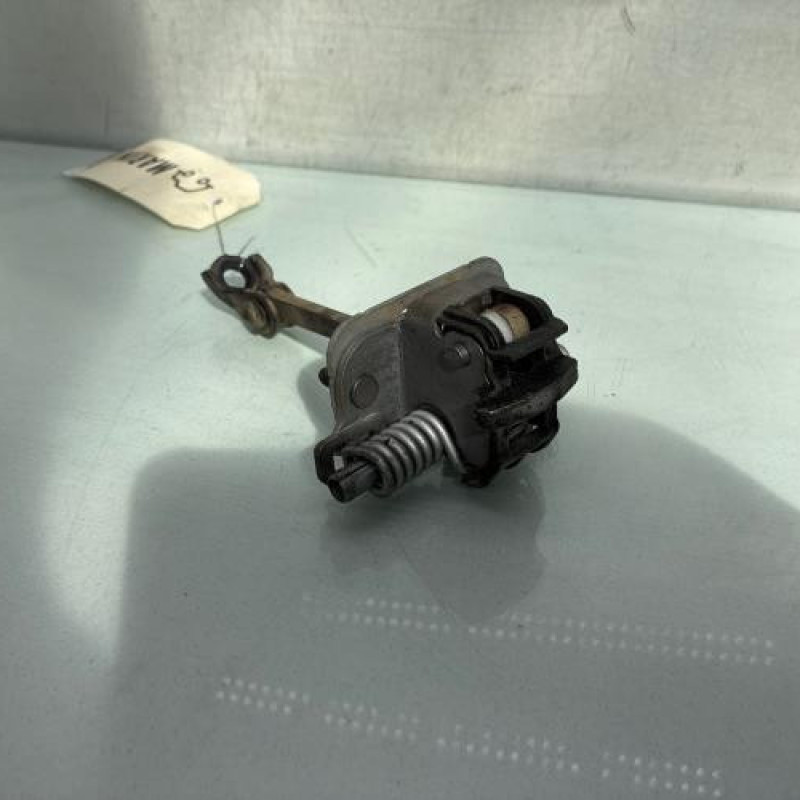 Arret de porte avant droit CITROEN BERLINGO 2 Photo n°4