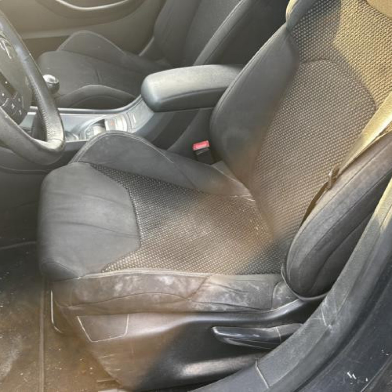 Anti brouillard droit (feux) CITROEN C5 2 Photo n°17