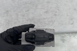 Arret de porte avant droit CITROEN C4 PICASSO 2