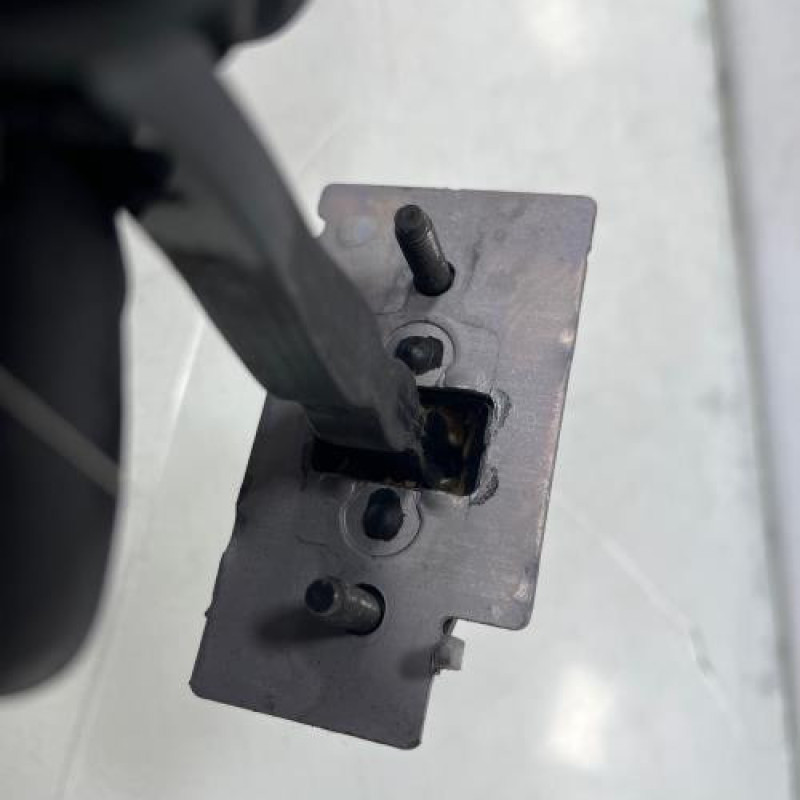 Arret de porte avant gauche CITROEN C4 PICASSO 2 Photo n°3