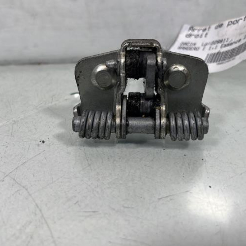 Arret de porte avant droit DACIA SANDERO 1 Photo n°3