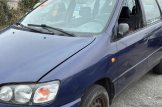 Aile avant droit TOYOTA PICNIC