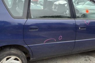 Aile avant droit TOYOTA PICNIC