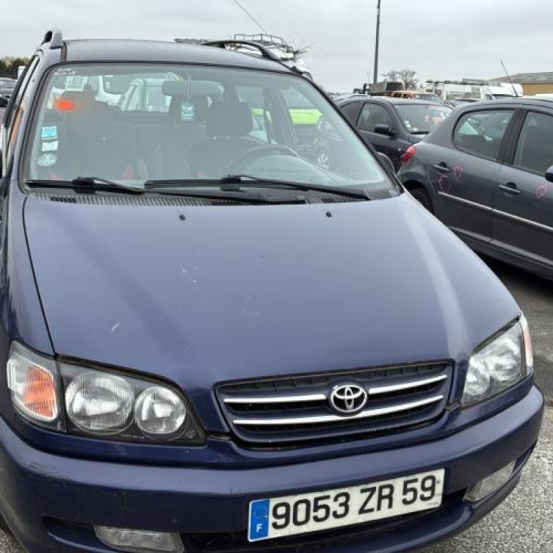 Aile avant droit TOYOTA PICNIC Photo n°11