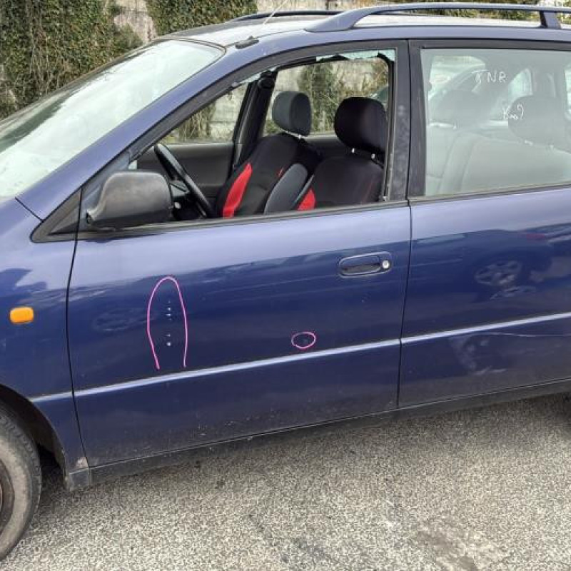 Aile avant droit TOYOTA PICNIC Photo n°12