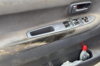 Aile avant droit TOYOTA PICNIC