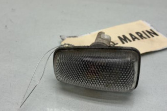 Repetiteur clignotant avant droit  (Feux) PEUGEOT 106 Photo n°1