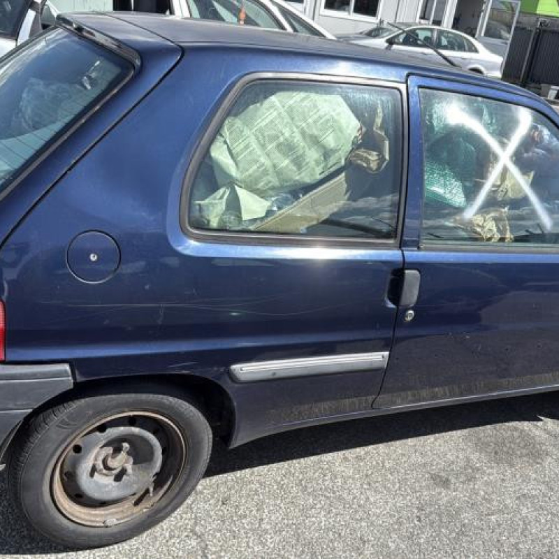 Repetiteur clignotant avant droit  (Feux) PEUGEOT 106 Photo n°10