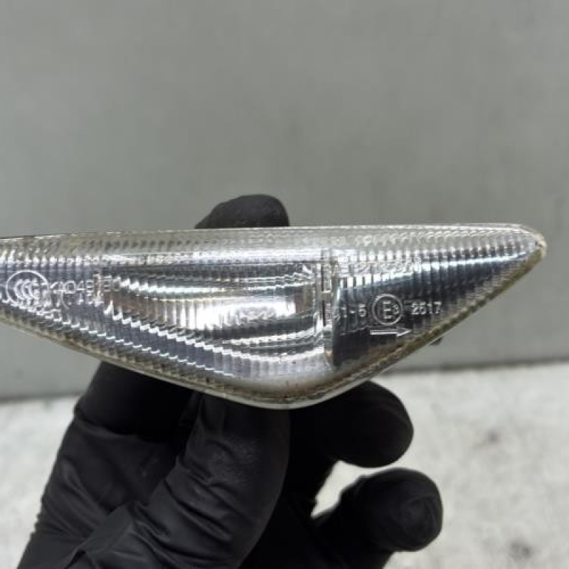 Repetiteur clignotant avant droit  (Feux) BMW X3 F25 Photo n°1