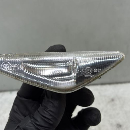 Repetiteur clignotant avant droit  (Feux) BMW X3 F25 Photo n°1