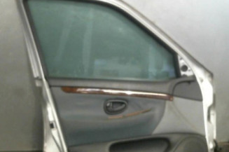 Porte avant gauche PEUGEOT 406