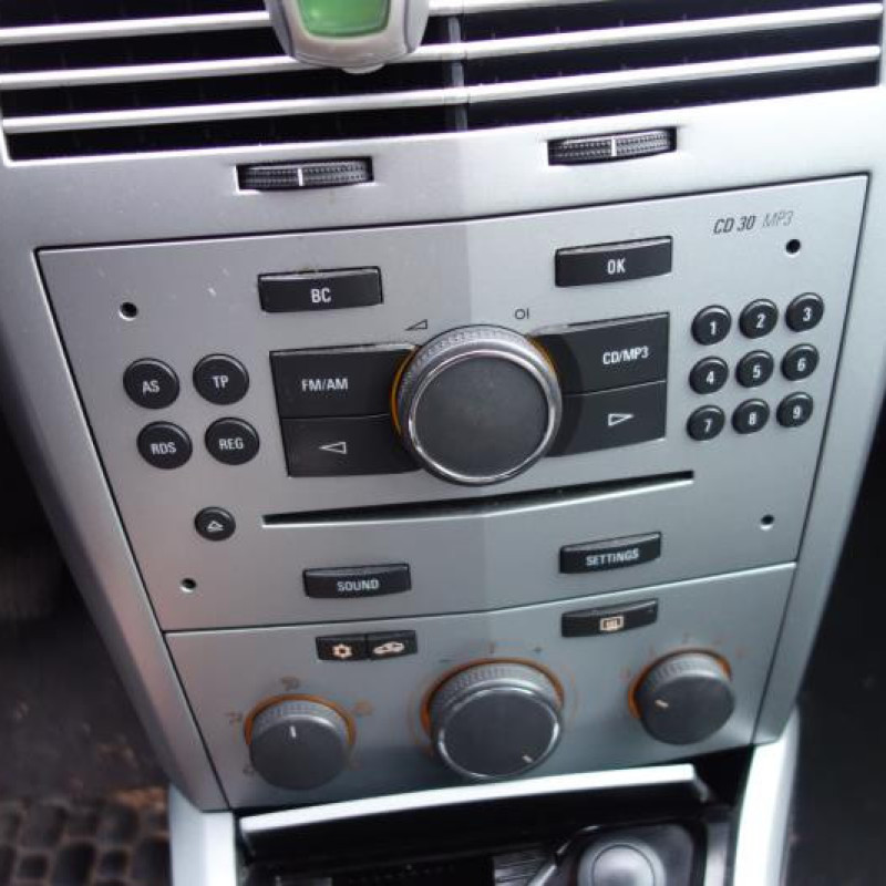 Porte arriere droit OPEL ASTRA H Photo n°10